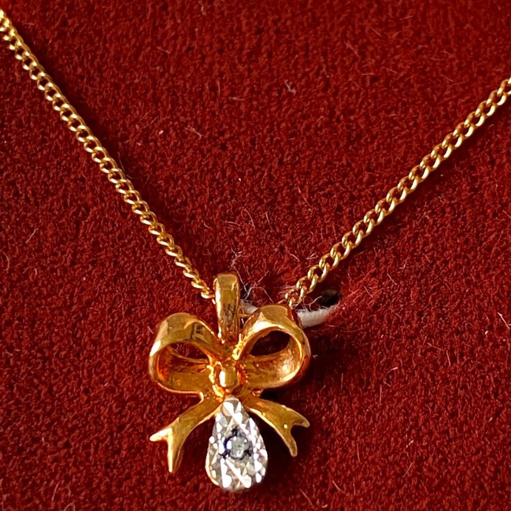 Vintage Robert Beins Genuine Diamond 12 KT Gold Necklace NEW in Box